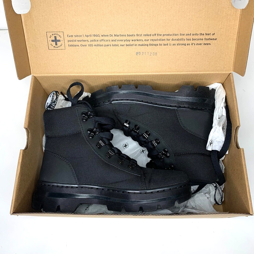 Dr. Martens Women's Combs W Black Combat Boot‎ Size 6, UK 4, Brand New w/ Box